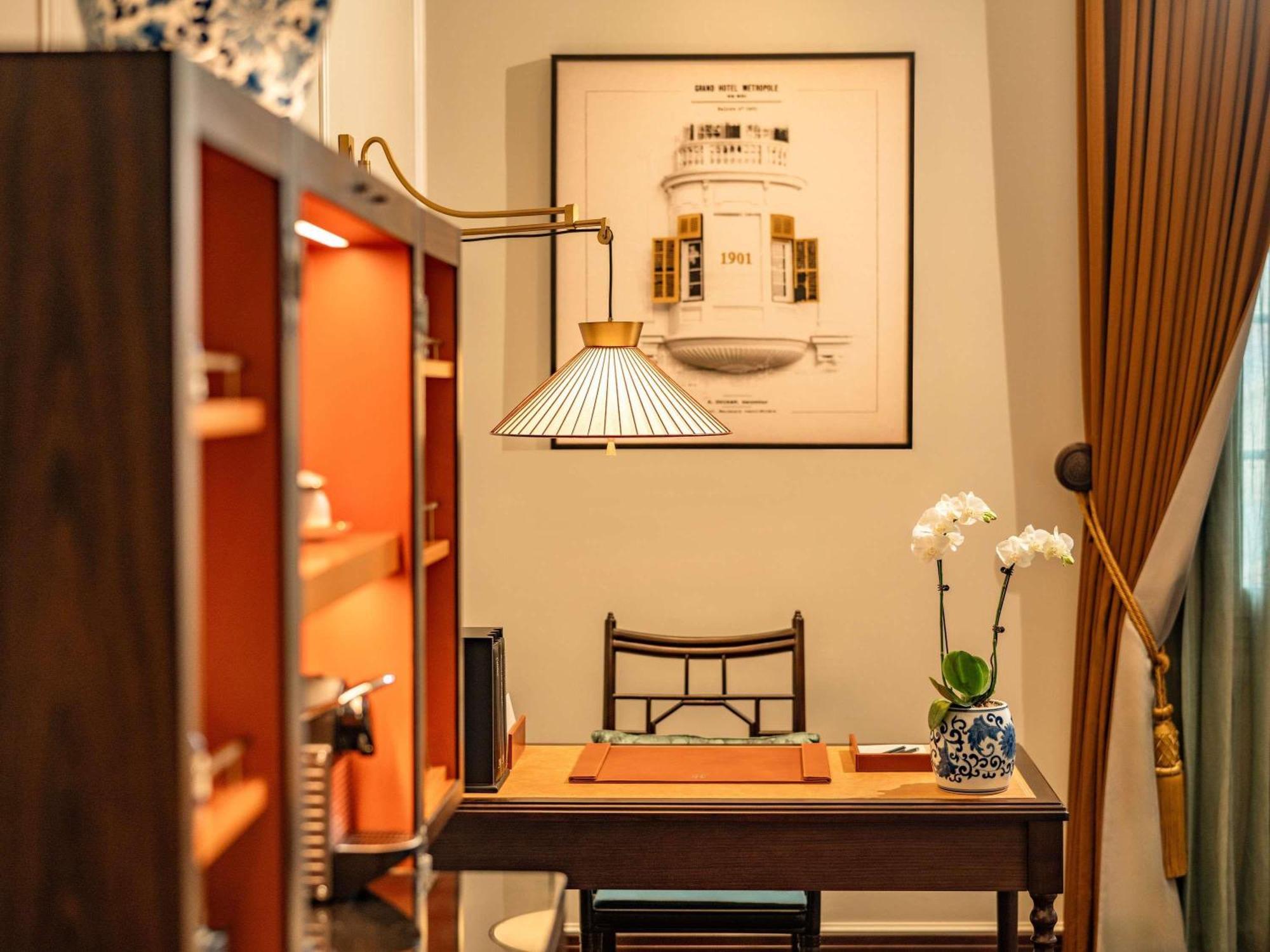Heritage Wing Grand Luxury Room Twin Beds Metropole Privileges Benefits,1742580192:JPEG
