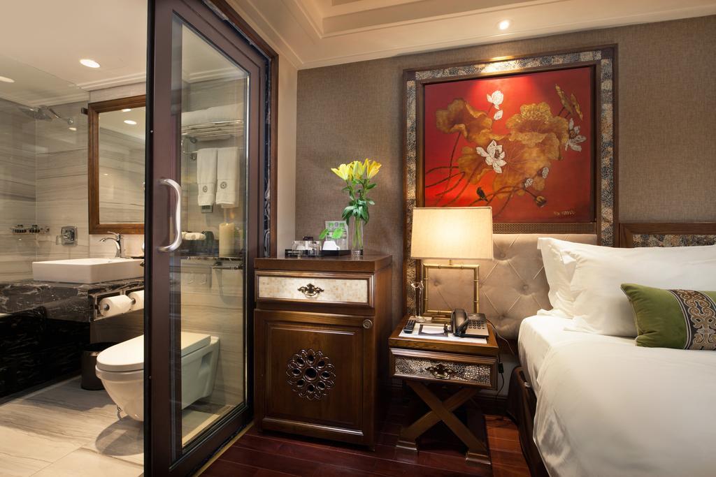 Superior Deluxe Double or Twin Room,1499086786:JPEG